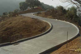 Driveway S-curve with concrete- from below.jpg (399872 bytes)