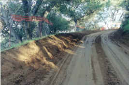 Driveway lookout area from below- during grading.jpg (1507723 bytes)