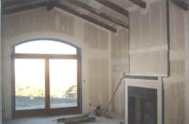 family room drywall installed- from South.jpg (865362 bytes)