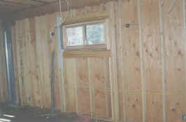 first exterior window installed in master closet.jpg (1014570 bytes)